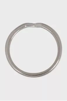 Platinum ring with a triangular cutout