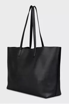 Leather tote bag with magnetic closure
