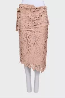Pink skirt decorated with lace