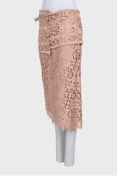 Pink skirt decorated with lace
