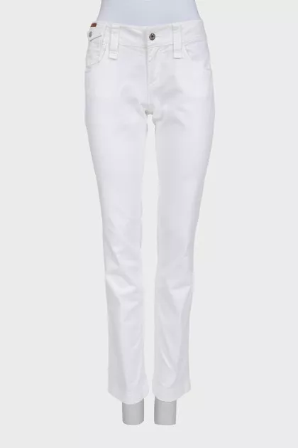 White straight-cut trousers