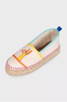 Beige espadrilles with embroidery
