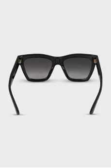 Wayfarer sunglasses with black frames