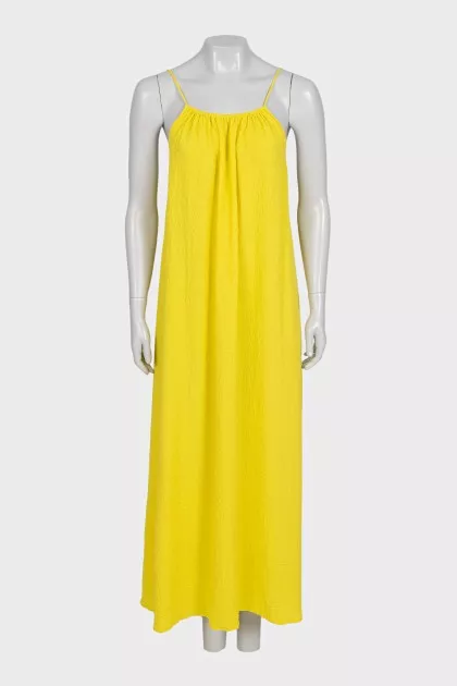 Loose-fitting sundress with an open back