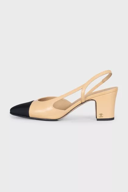 Beige leather shoes with textile inserts