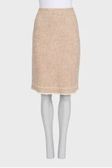 Beige tweed skirt with a straight cut