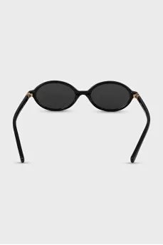 Oval sunglasses with black frames