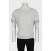 Men's gray ribbed cuff t-shirt
