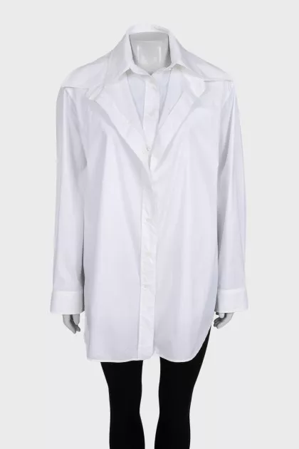 Белая рубашка oversize на пуговицах