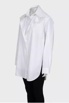 Белая рубашка oversize на пуговицах