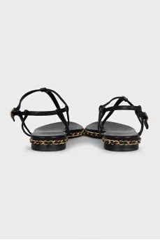 Leather sandals with a gold chain
