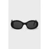 Oval sunglasses with gold logo