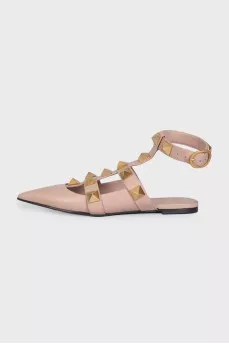 Бежевые сандалии Roman Stud с декором