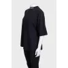 Чорна футболка oversize з лого