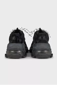 Кроссовки Triple S черного цвета на шнуровке
