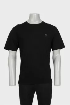 Men's black t-shirt with a metal logo