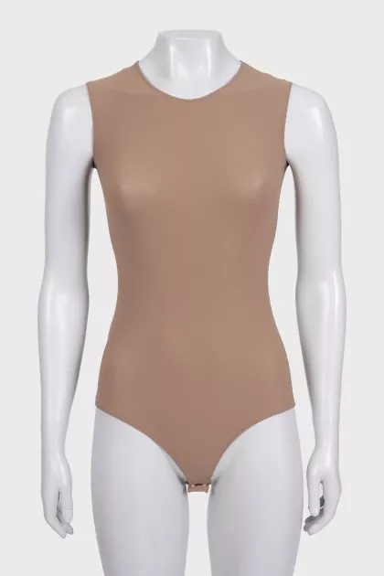 Sleeveless bodysuit with snaps