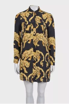 Straight-cut silk dress with a print