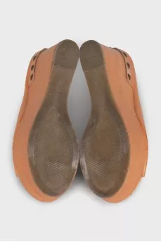 Leather platform mules