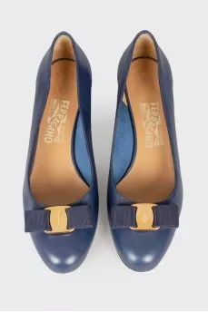 Leather block heel shoes