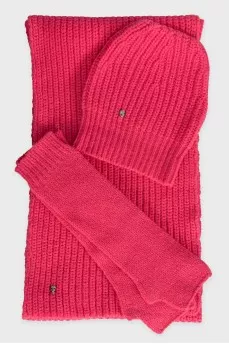 Set of hat, scarf and mittens