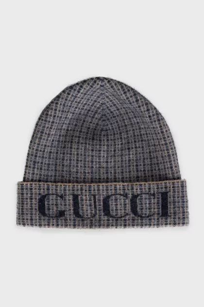 Men's beanie with a checkered print and logo