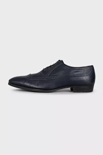 Men's leather lace-up brogues with perforations