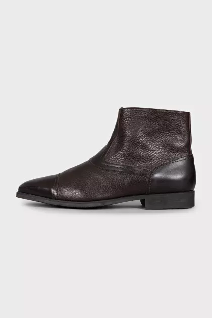 Men's insulated leather boots with a zipper