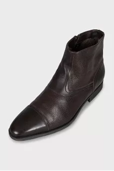 Men's insulated leather boots with a zipper