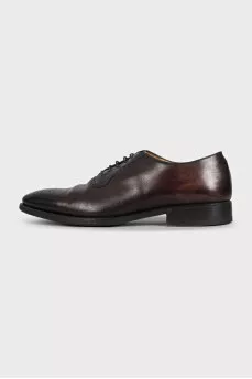 Men's brown leather shoes with perforated toes