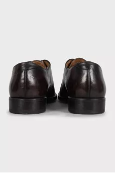 Men's brown leather shoes with perforated toes