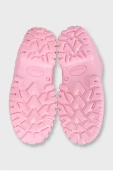 Short pink rubber boots