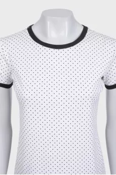 Slim-fitting T-shirt with a small print