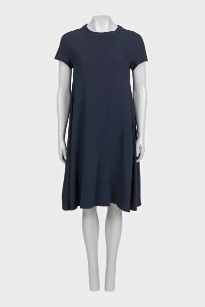 Fitted blue dress with a zipper