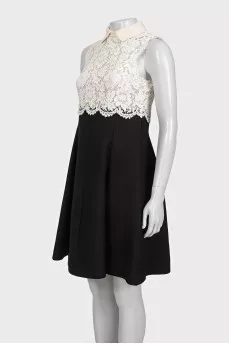 Fitted dress made of wool and silk with a zipper