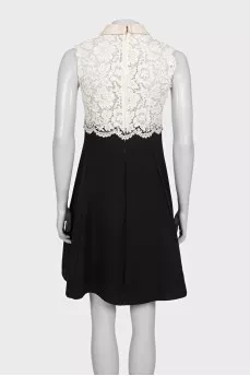 Fitted dress made of wool and silk with a zipper