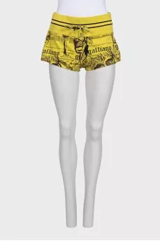 Yellow printed suit with shorts