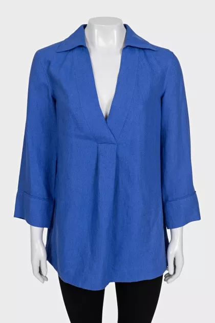 Long V-neck shirt