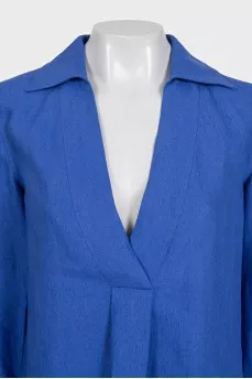 Long V-neck shirt