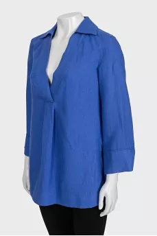 Long V-neck shirt