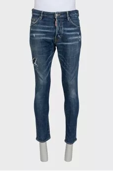 Men's mid-rise jeans with a ripped effect
