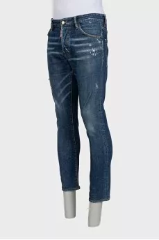Men's mid-rise jeans with a ripped effect