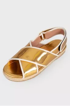 Golden sandals with jute