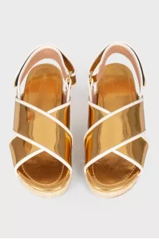 Golden sandals with jute