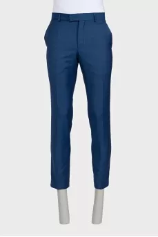 Men's blue suit with straight trousers