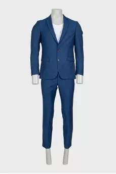 Men's blue suit with straight trousers