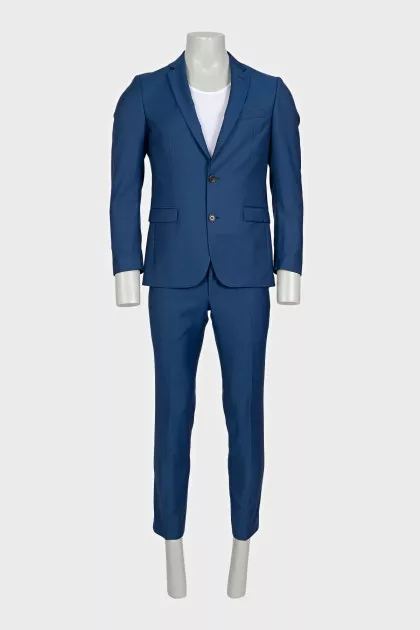 Men's blue suit with straight trousers