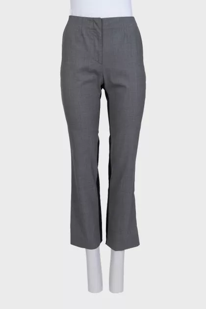 Gray wool trousers with stripes