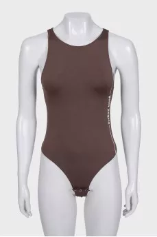 Brown sleeveless bodysuit with print