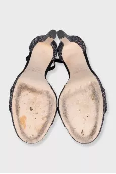 Suede heeled sandals decorated with glitter